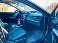 Toyota Camry 2014 года за 5 000 000 тг. в Атырау – фото 8