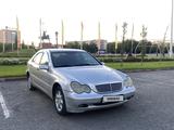 Mercedes-Benz C 180 2000 годаүшін2 250 000 тг. в Актобе – фото 2