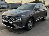 Hyundai Santa Fe 2021 года за 15 500 000 тг. в Алматы