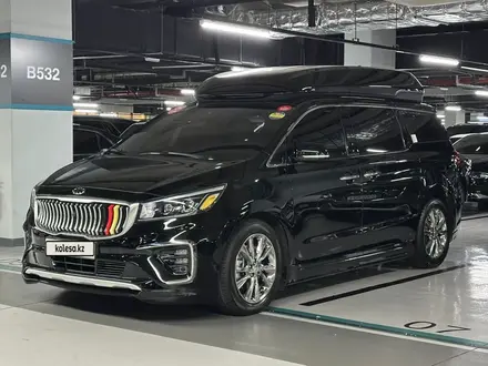 Kia Carnival 2019 года за 16 500 000 тг. в Алматы