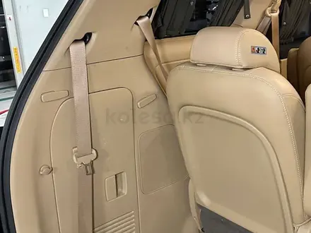 Kia Carnival 2019 года за 16 500 000 тг. в Алматы – фото 18
