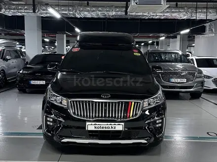 Kia Carnival 2019 года за 16 500 000 тг. в Алматы – фото 6