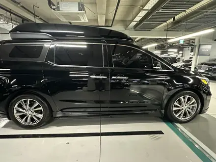 Kia Carnival 2019 года за 16 500 000 тг. в Алматы – фото 7