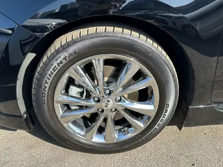 Kia Carnival 2019 года за 16 500 000 тг. в Алматы – фото 58