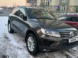 Volkswagen Touareg 2018 года за 22 000 000 тг. в Алматы