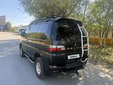 Mitsubishi Delica 2000 года за 7 500 000 тг. в Семей – фото 2
