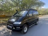 Mitsubishi Delica 2000 года за 7 500 000 тг. в Семей