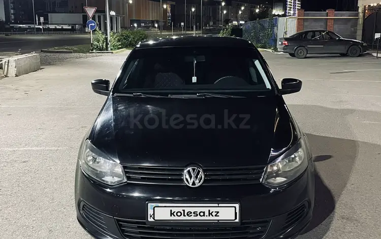 Volkswagen Polo 2015 года за 3 750 000 тг. в Актобе