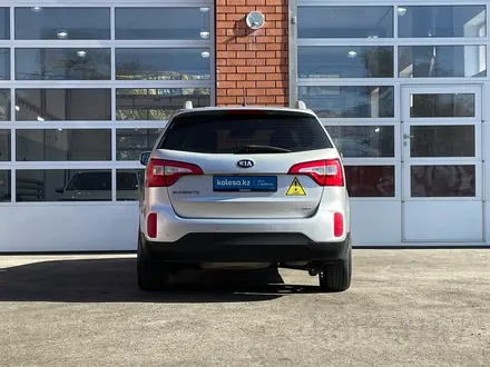 Kia Sorento 2014 года за 8 590 000 тг. в Актобе – фото 4