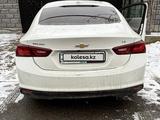 Chevrolet Malibu 2017 года за 7 500 000 тг. в Шымкент – фото 3