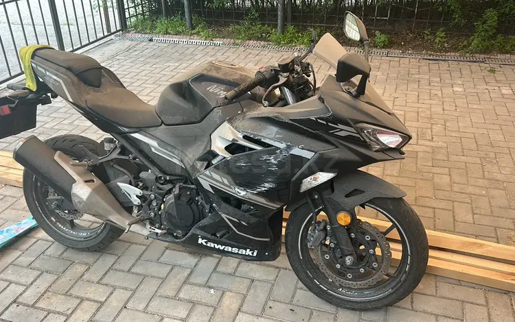 Kawasaki 2018 годаүшін2 500 000 тг. в Алматы