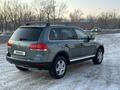 Volkswagen Touareg 2005 годаүшін4 600 000 тг. в Караганда – фото 5