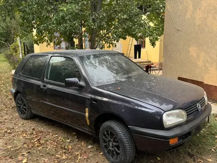 Volkswagen Golf 1995 года за 750 000 тг. в Шымкент – фото 2