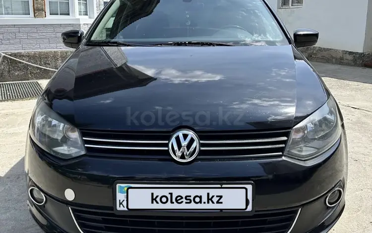 Volkswagen Polo 2014 годаүшін5 300 000 тг. в Атырау