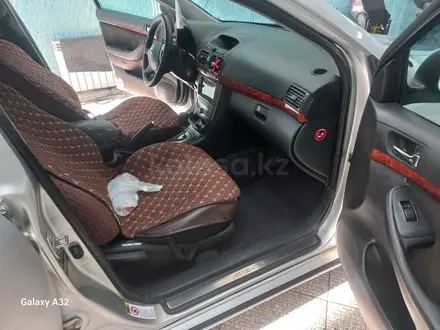 Toyota Avensis 2004 года за 4 100 000 тг. в Тараз – фото 11