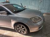 Toyota Avensis 2004 годаүшін4 100 000 тг. в Тараз – фото 3