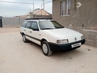 Volkswagen Passat 1993 годаүшін1 750 000 тг. в Сарыагаш