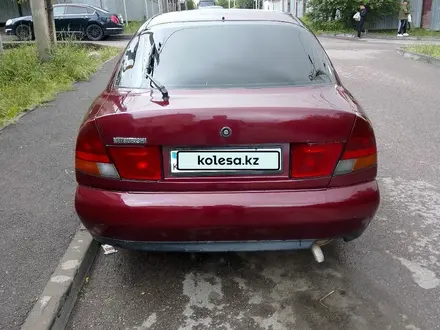 Mitsubishi Carisma 1996 года за 1 400 000 тг. в Алматы – фото 3