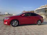 Hyundai Elantra 2020 года за 5 500 000 тг. в Актау – фото 2