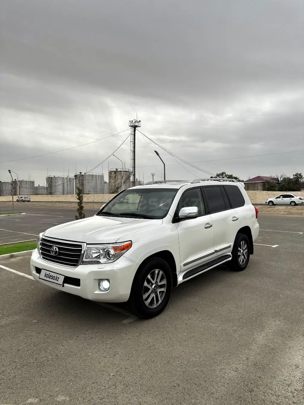 Toyota Land Cruiser, 2013
