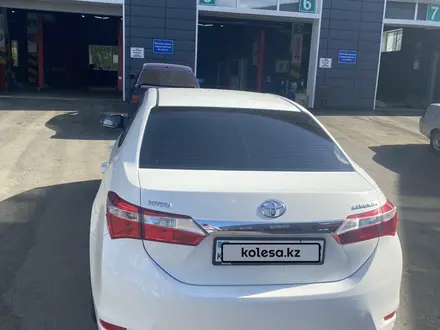 Toyota Corolla 2013 года за 7 800 000 тг. в Семей