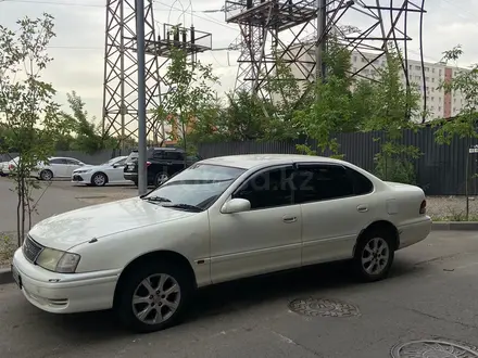Toyota Avalon 1996 года за 2 150 000 тг. в Алматы – фото 3