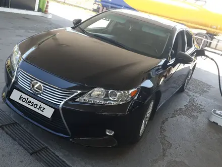 Lexus ES 250 2015 года за 9 500 000 тг. в Алматы – фото 16