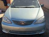 Toyota Camry 2006 годаүшін2 200 000 тг. в Уральск – фото 2