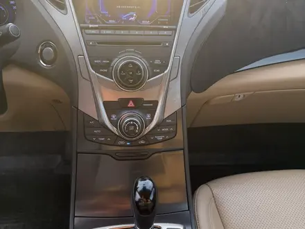 Hyundai Grandeur 2013 года за 8 200 000 тг. в Алматы – фото 11