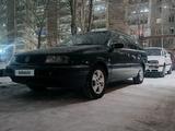 Volkswagen Passat 1995 годаfor1 500 000 тг. в Караганда