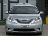 Toyota Sienna 2017 годаfor11 400 000 тг. в Актау – фото 2