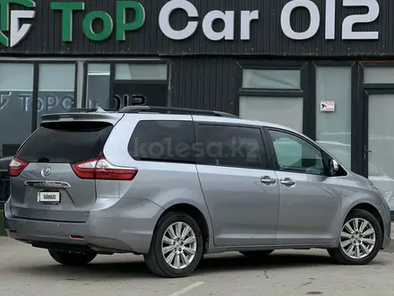 Toyota Sienna 2017 года за 11 400 000 тг. в Актау – фото 4