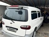 Hyundai Starex 2001 года за 3 300 000 тг. в Алматы