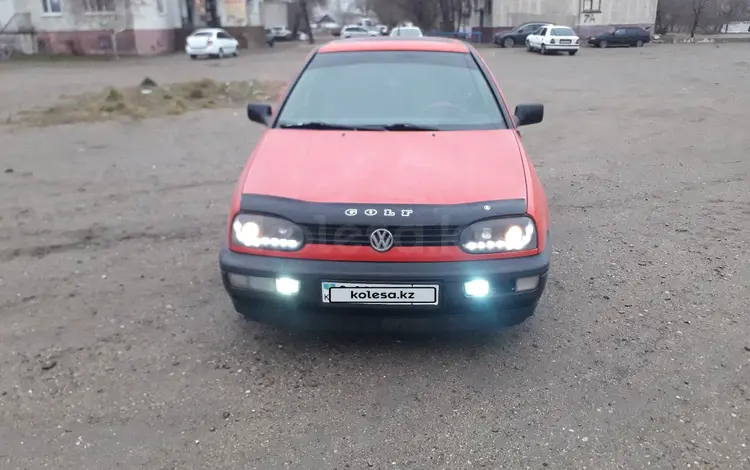 Volkswagen Golf 1994 года за 1 650 000 тг. в Астана