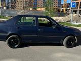 Volkswagen Vento 1993 года за 1 100 000 тг. в Кокшетау – фото 2