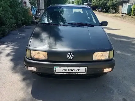 Volkswagen Passat 1992 года за 880 000 тг. в Алматы – фото 2