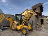 Komatsu  WB93R-5 2005 года за 9 200 000 тг. в Алматы