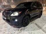 Lexus LX 570 2015 годаүшін25 500 000 тг. в Семей