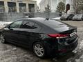 Hyundai Elantra 2018 года за 6 850 000 тг. в Уральск – фото 3