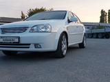 Chevrolet Lacetti 2013 годаүшін3 600 000 тг. в Шымкент – фото 2
