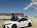 Toyota Camry 2018 года за 7 400 000 тг. в Жанаозен – фото 15