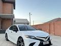Toyota Camry 2018 года за 7 400 000 тг. в Жанаозен – фото 7