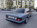 Mercedes-Benz E 260 1991 года за 1 650 000 тг. в Алматы – фото 3