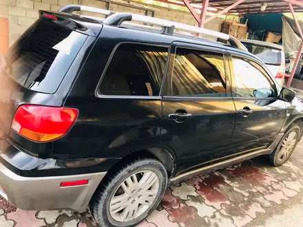 Mitsubishi Outlander 2003 года за 4 000 000 тг. в Алматы – фото 6