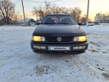 Volkswagen Passat 1994 годаүшін2 000 000 тг. в Караганда – фото 4