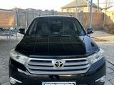 Toyota Highlander 2012 годаүшін12 800 000 тг. в Тараз