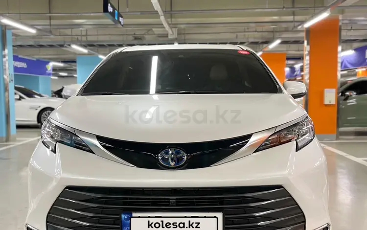 Toyota Sienna 2022 годаүшін19 900 000 тг. в Алматы