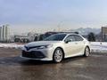 Toyota Camry 2020 года за 15 500 000 тг. в Алматы – фото 6