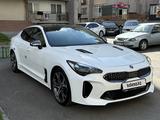 Kia Stinger 2017 годаfor13 500 000 тг. в Алматы