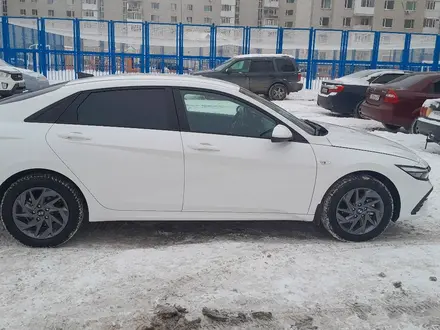 Hyundai Elantra 2024 года за 10 800 000 тг. в Астана – фото 2